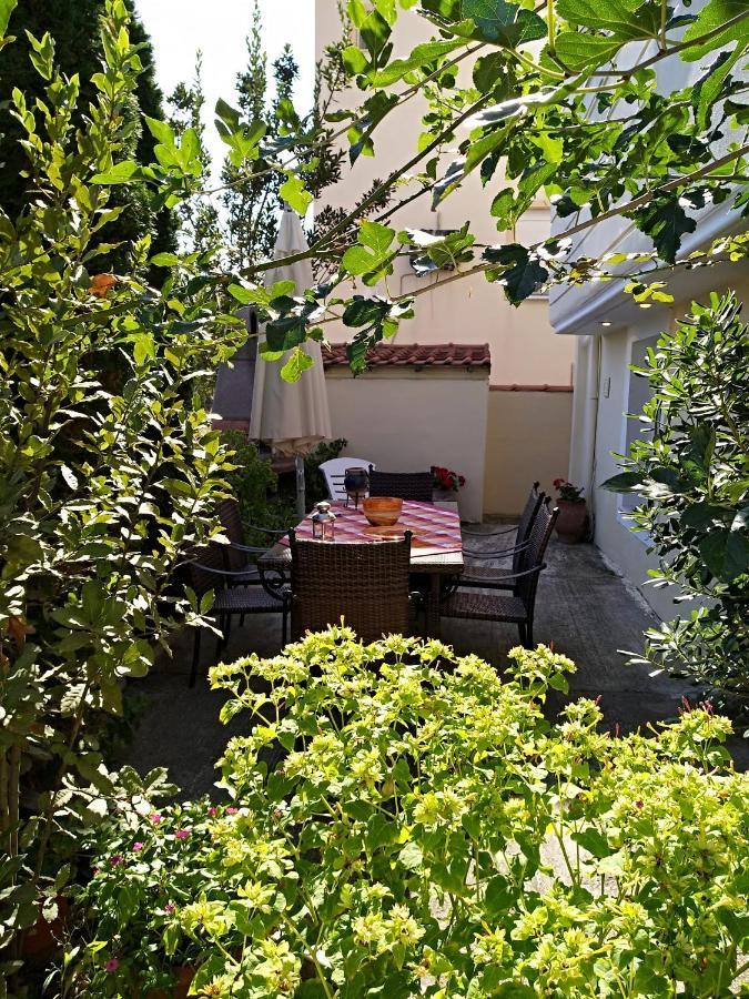 Prime Luxury Front Villa Nea Vrasna