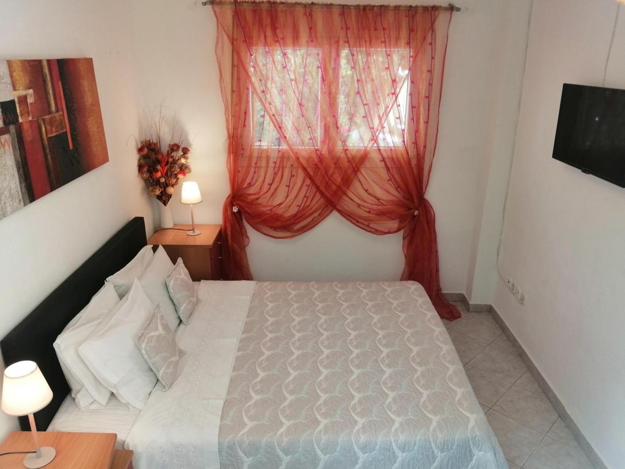 Prime Luxury Front * Nea Vrasna