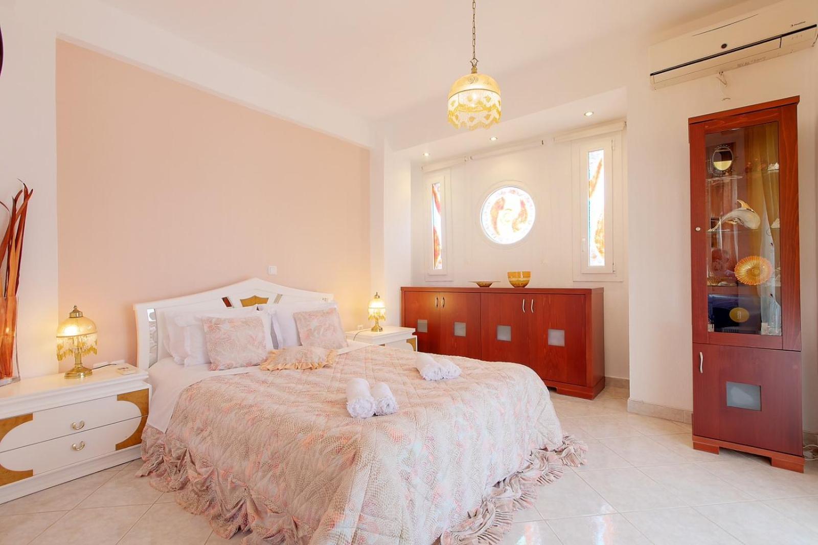 Prime Luxury Front Nea Vrasna
